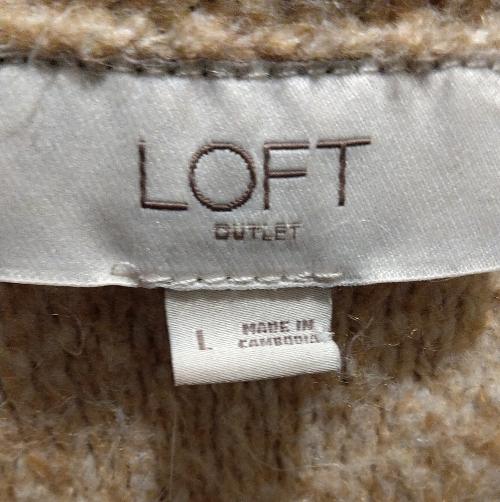 LOFT Tan Checkered Crew Neck Sweater - Picture 2 of 2